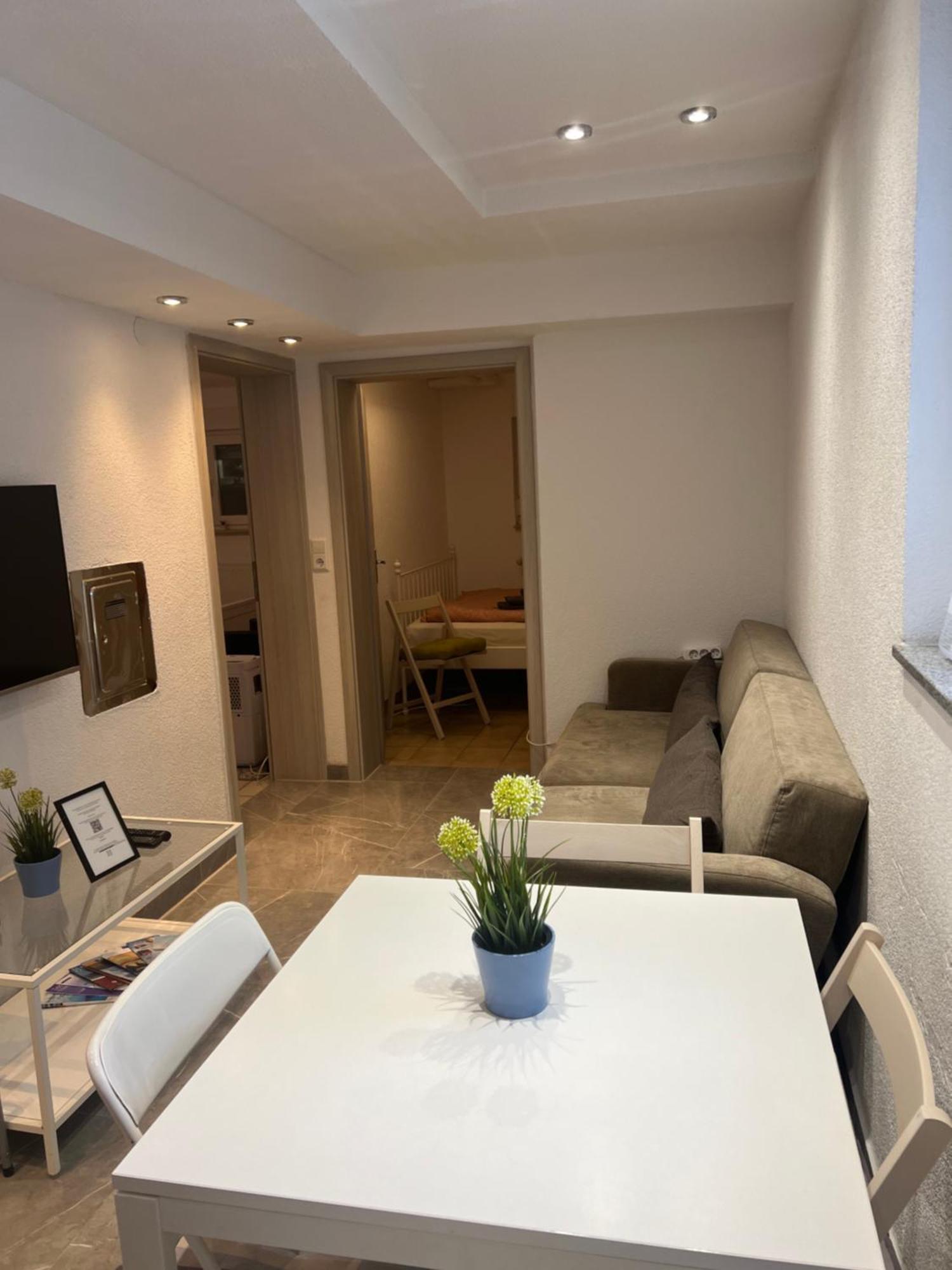 Moderne Einliegerwohnung Amara - Friedrichshafen Am Bodensee Extérieur photo